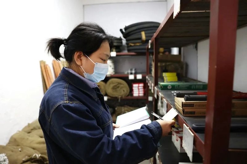煤炭市场风云再起：价格波动引发行业思考